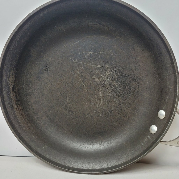 Calphalon Skillet Frying Pan 10 Non Stick Omelette Utensil Marks - Picture 3 of 8